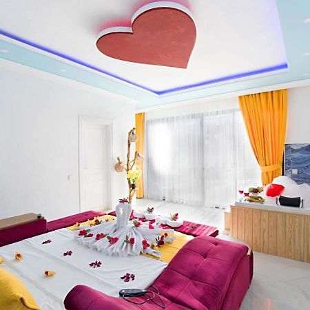 Villa Elif Uezuemlue Kaş Luaran gambar