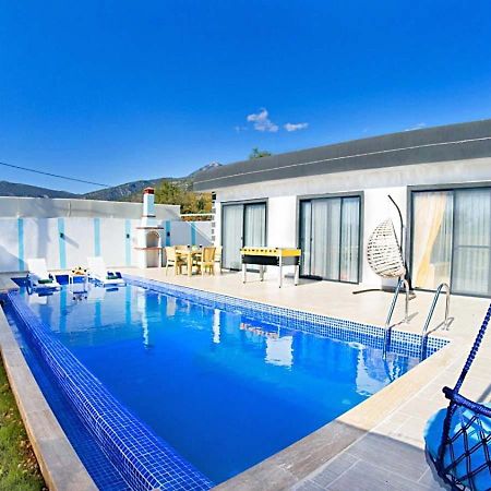 Villa Elif Uezuemlue Kaş Luaran gambar