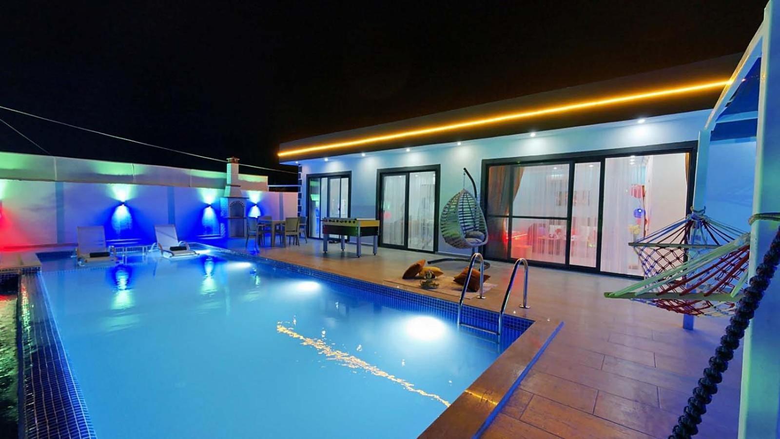 Villa Elif Uezuemlue Kaş Luaran gambar