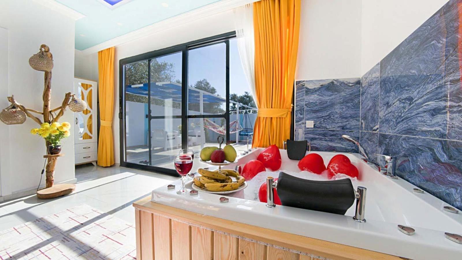 Villa Elif Uezuemlue Kaş Luaran gambar